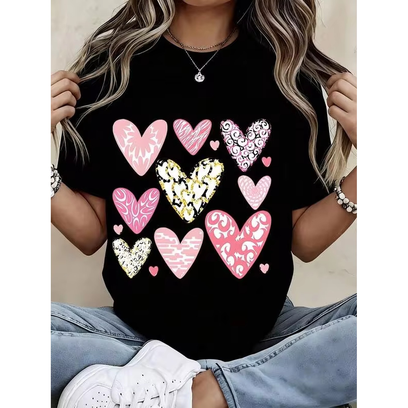 Kaos Wanita Hitam Motif Hati H - Women'S Fashion Graphic Tees ulasan dan harga